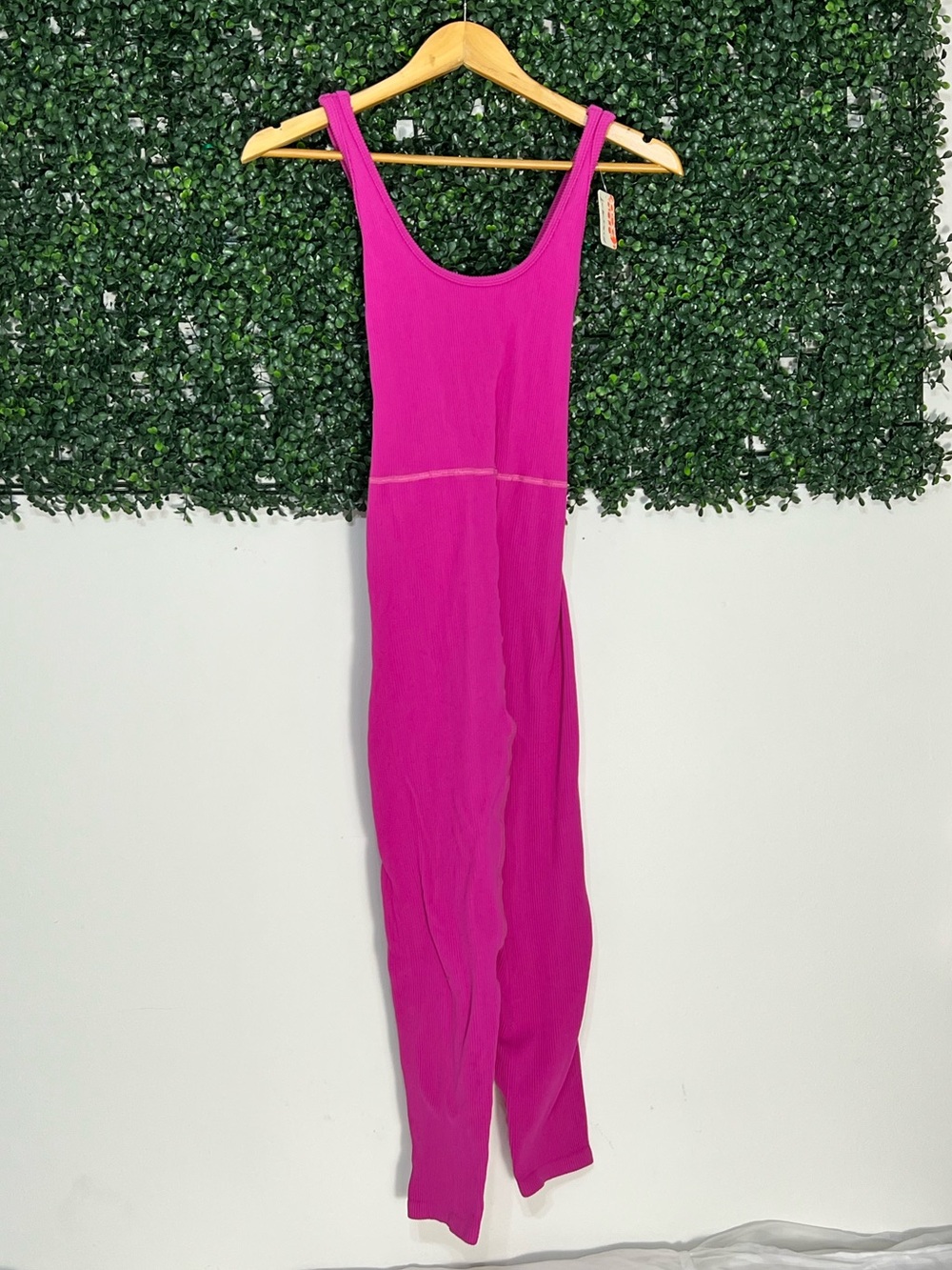 Free People NWT Women's Pink Ribbed Jumpsuit Free Throw Onesie Large